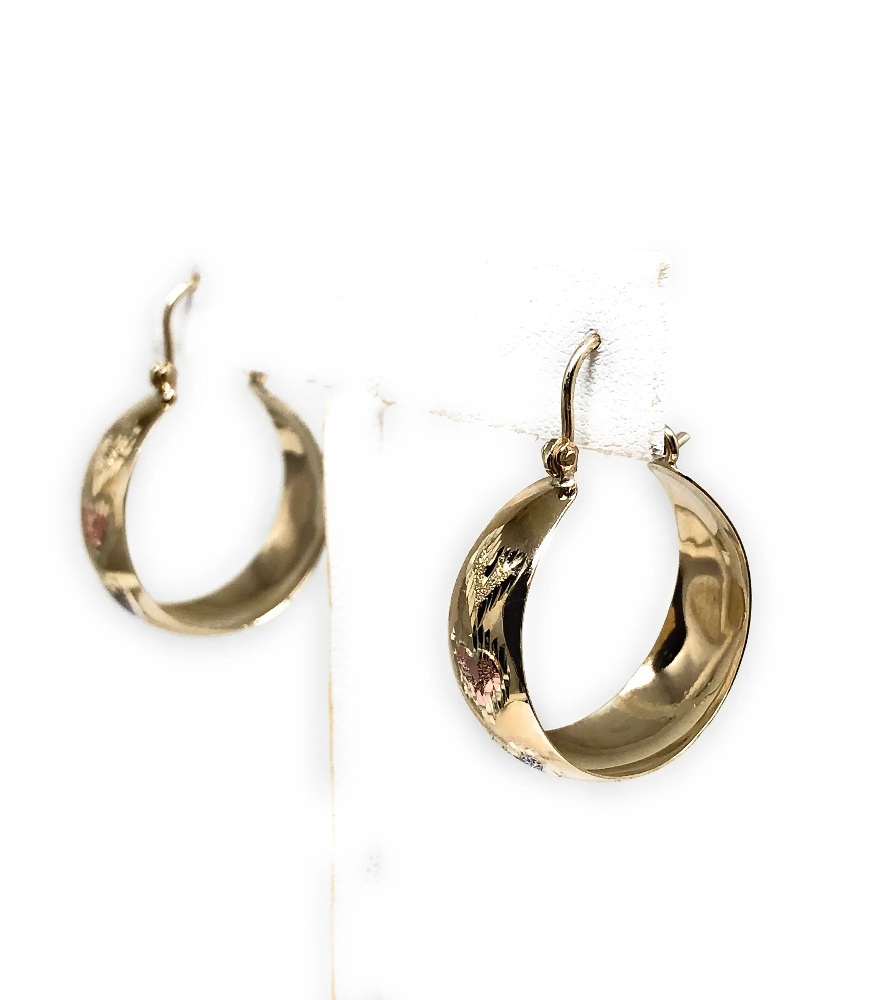 14k Solid Gold Tri-Color Heart Basket Earrings Aracadas (SM,MED,LG)