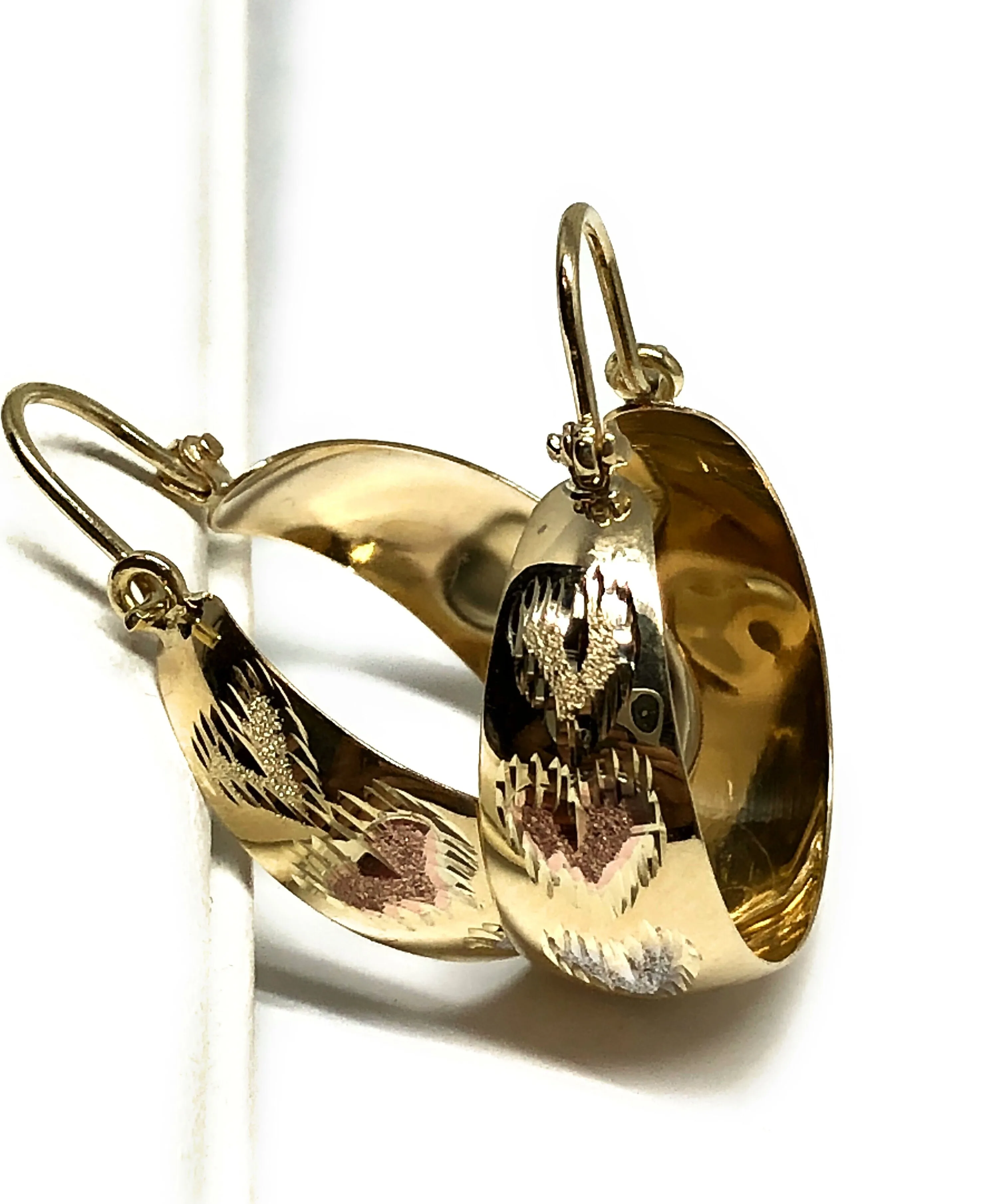 14k Solid Gold Tri-Color Heart Basket Earrings Aracadas (SM,MED,LG)