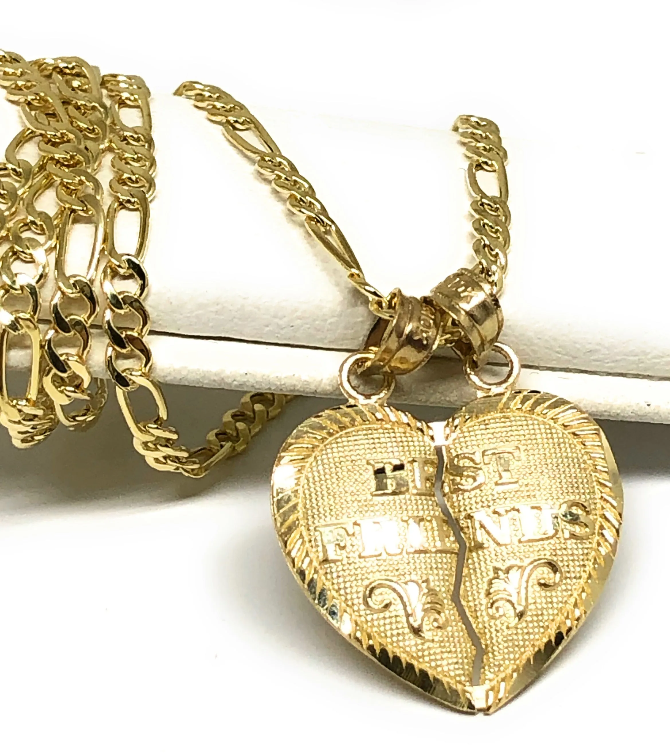 14k Solid Gold Yellow Gold “Best Friends Heart Split Pendant FIGARO CHAIN(SM,MED)