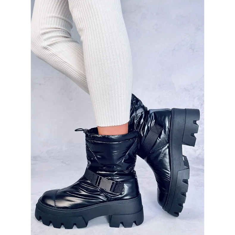 Bisset Black nylon boots