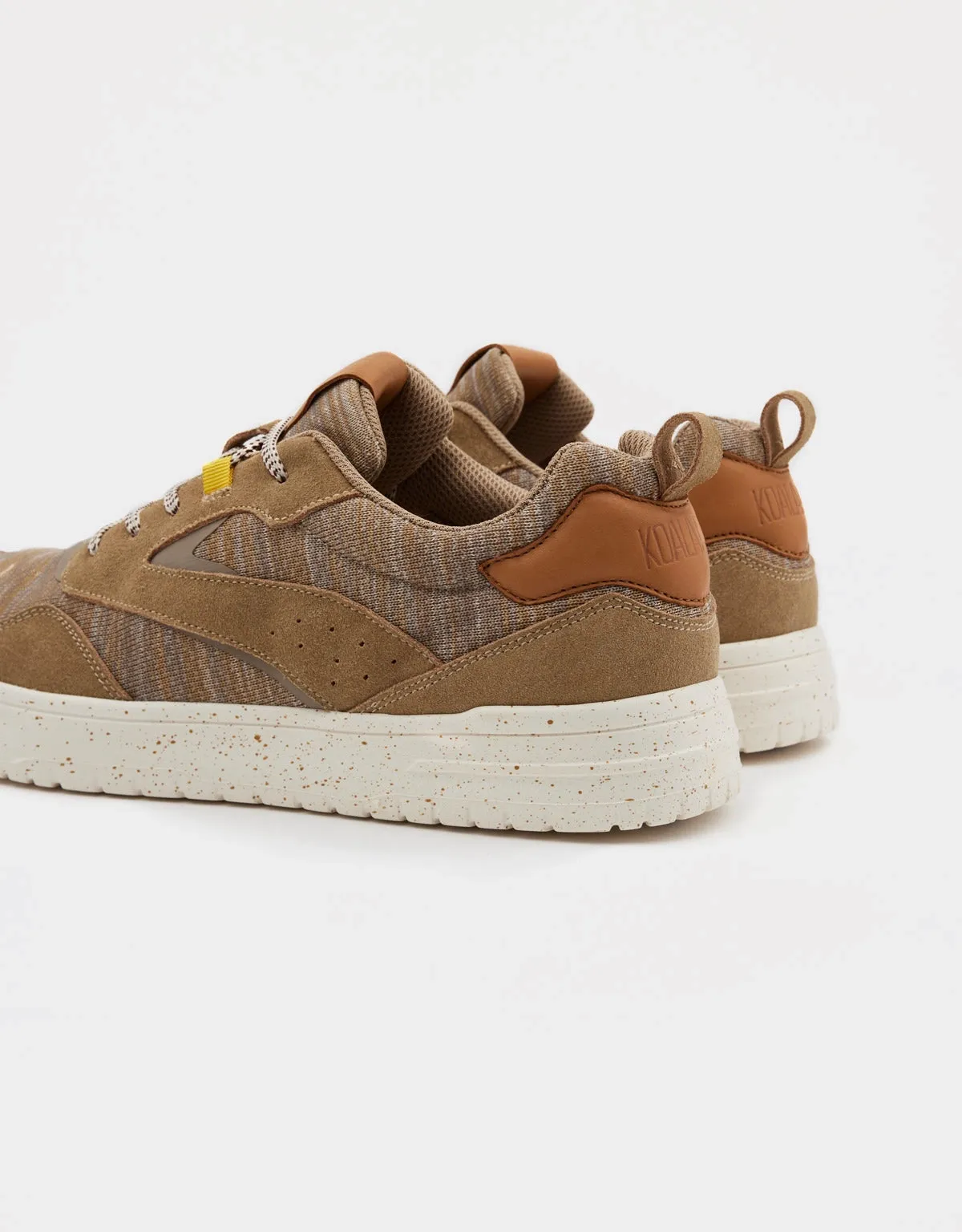 Camel Sneakers - Explor