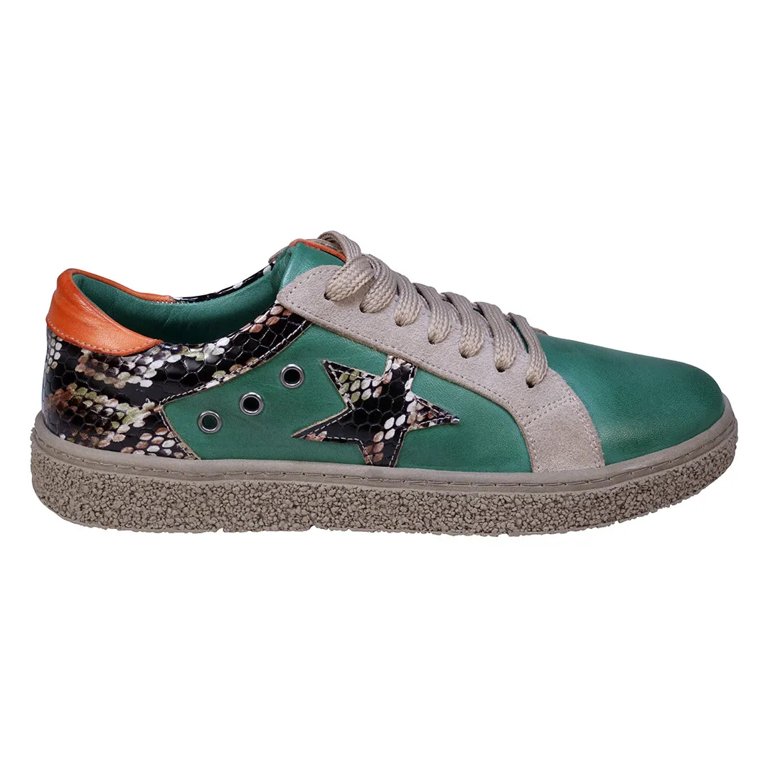 Charlee Green Snake Skin Two-Tone Star Motif Lace Up Sneakers