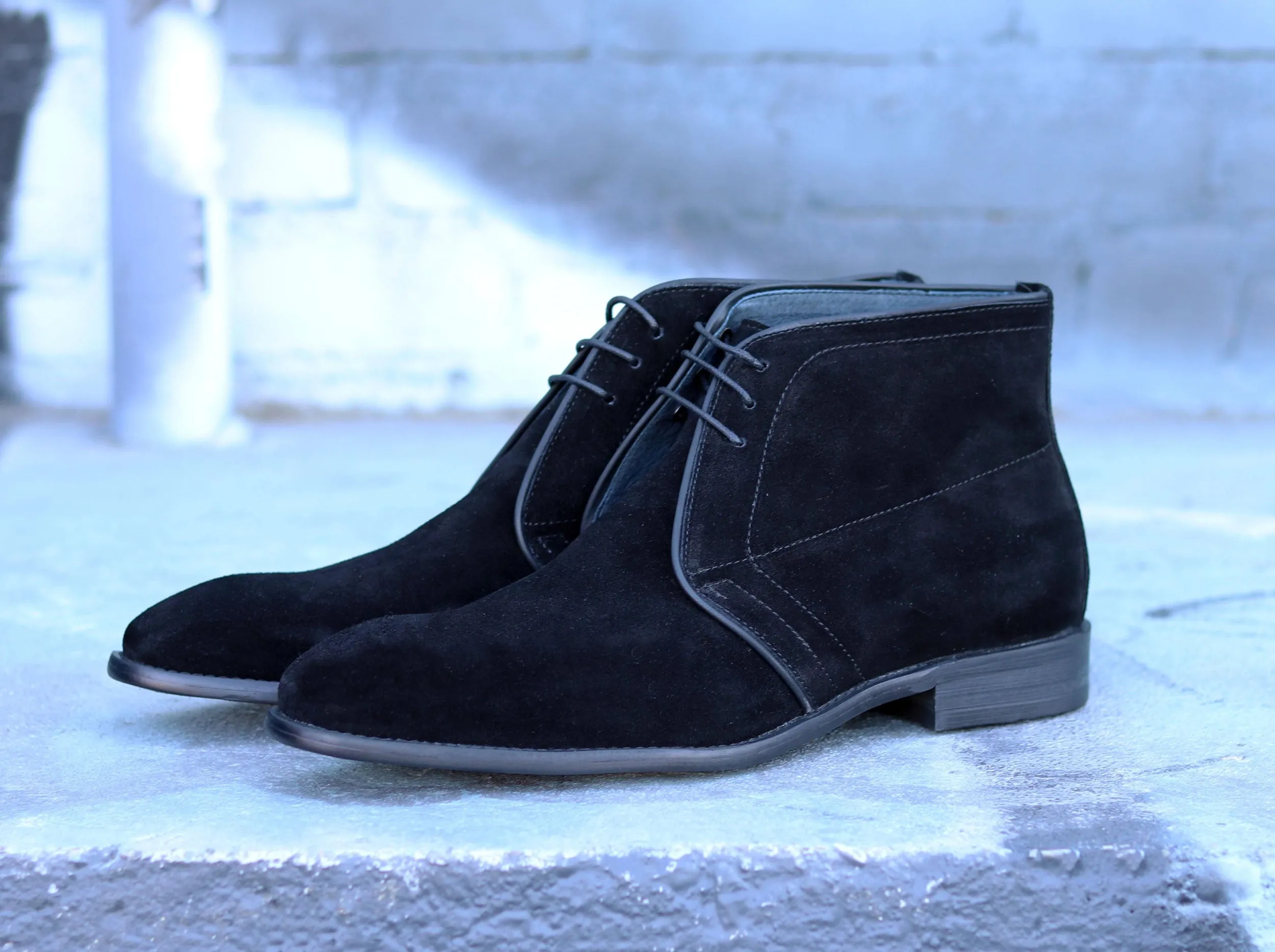 Suede Chukka Boot Black