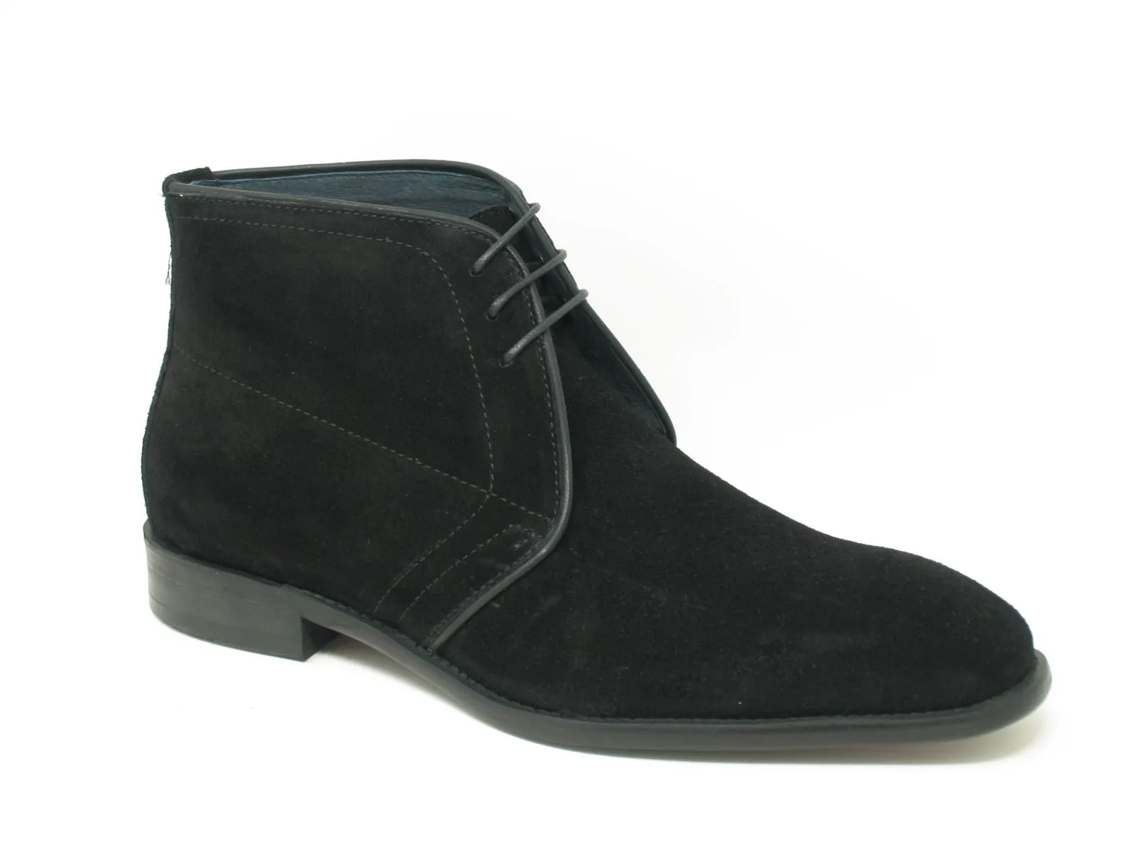 Suede Chukka Boot Black