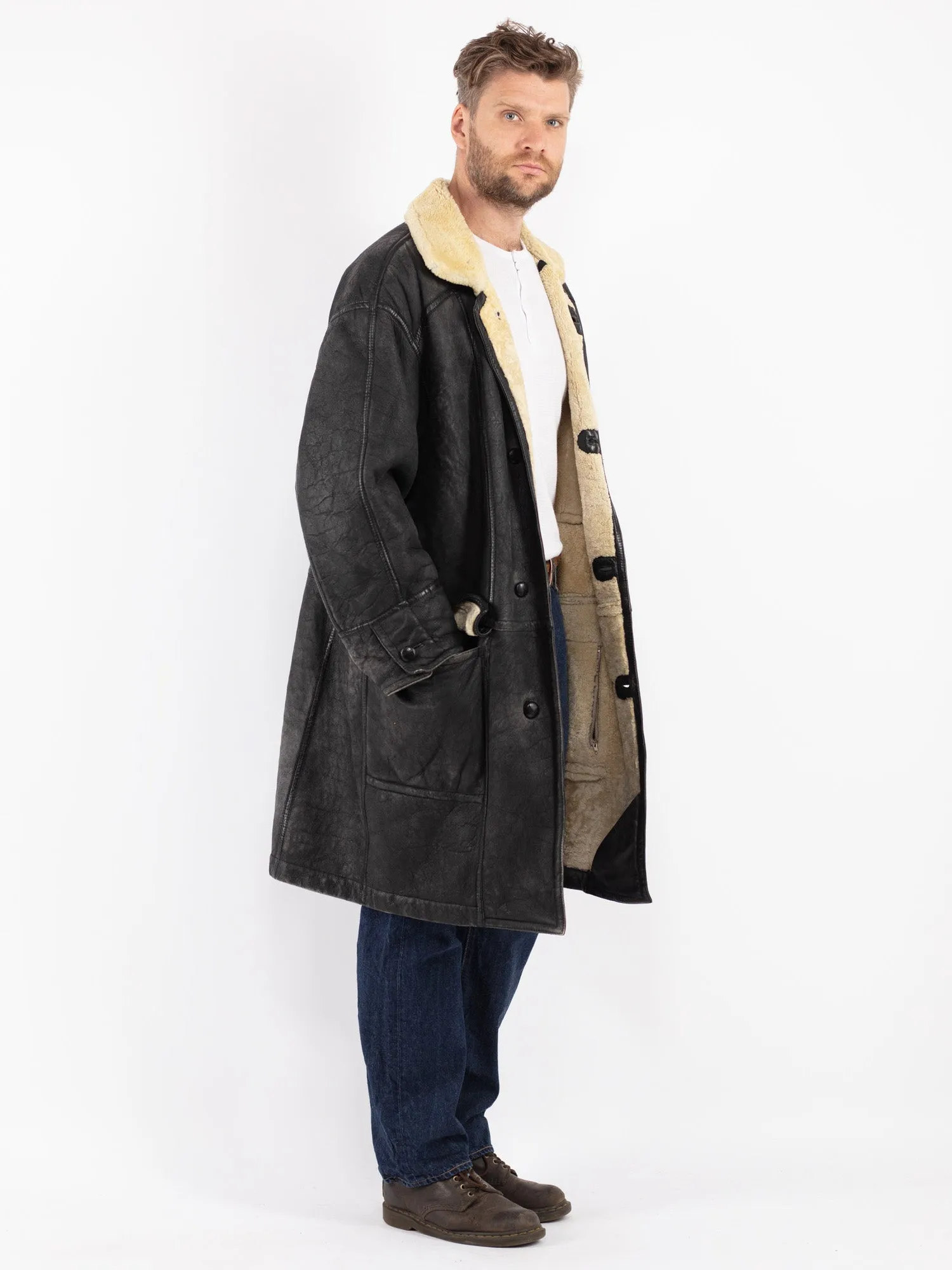 Vintage 90's Men Sheepskin Coat in Black